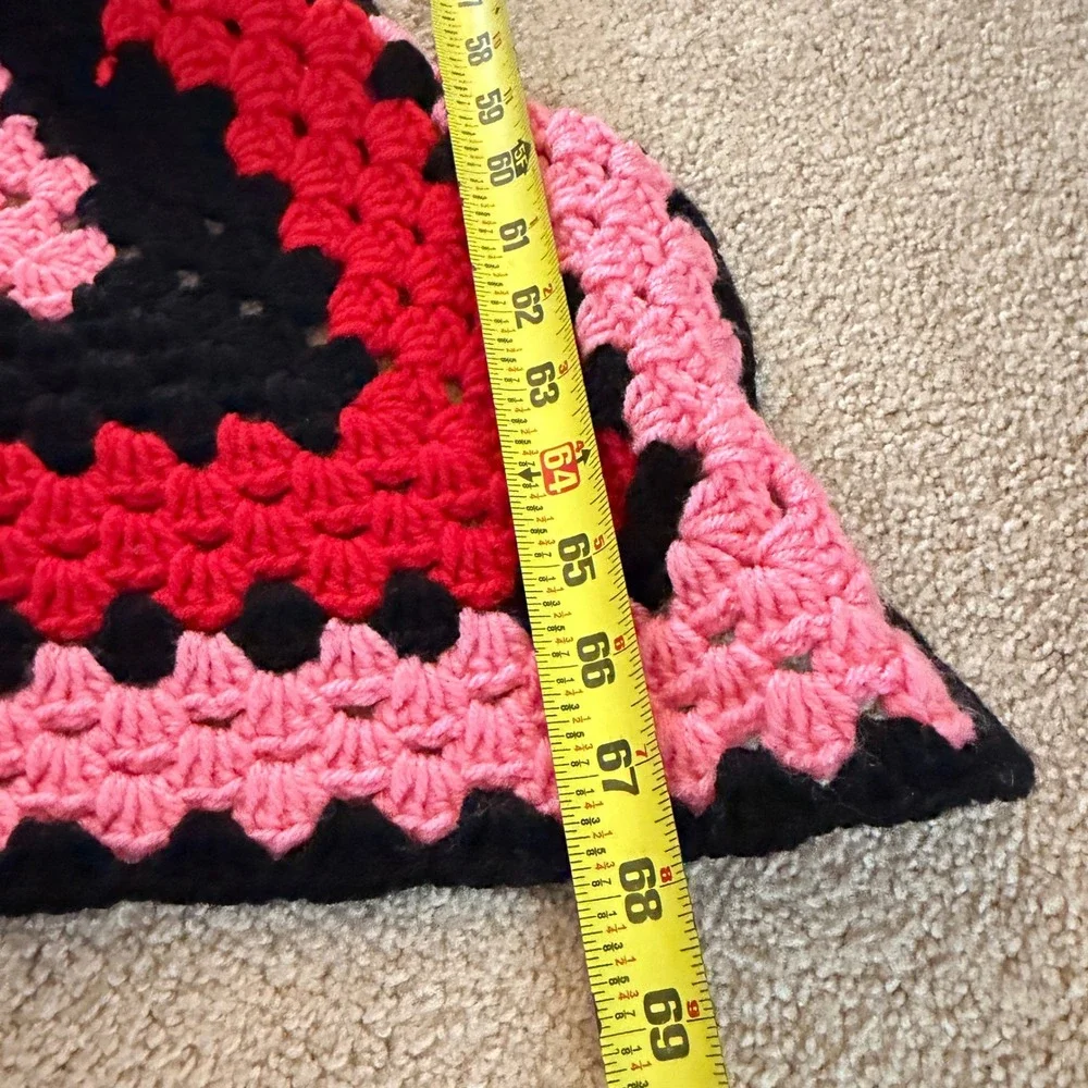 Handmade Crochet Granny Square Blanket Large Throw Red Black Pink 68x68‎